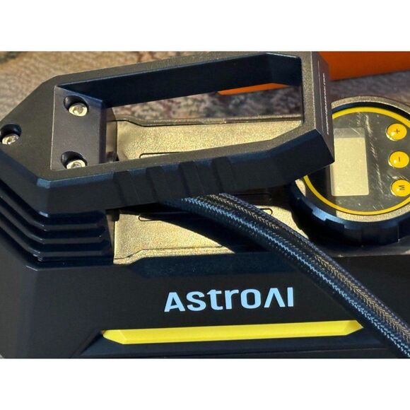 Tire Inflator Portable Air Compressor Tire Air Pump for Car Tires - Picture 3 of 5